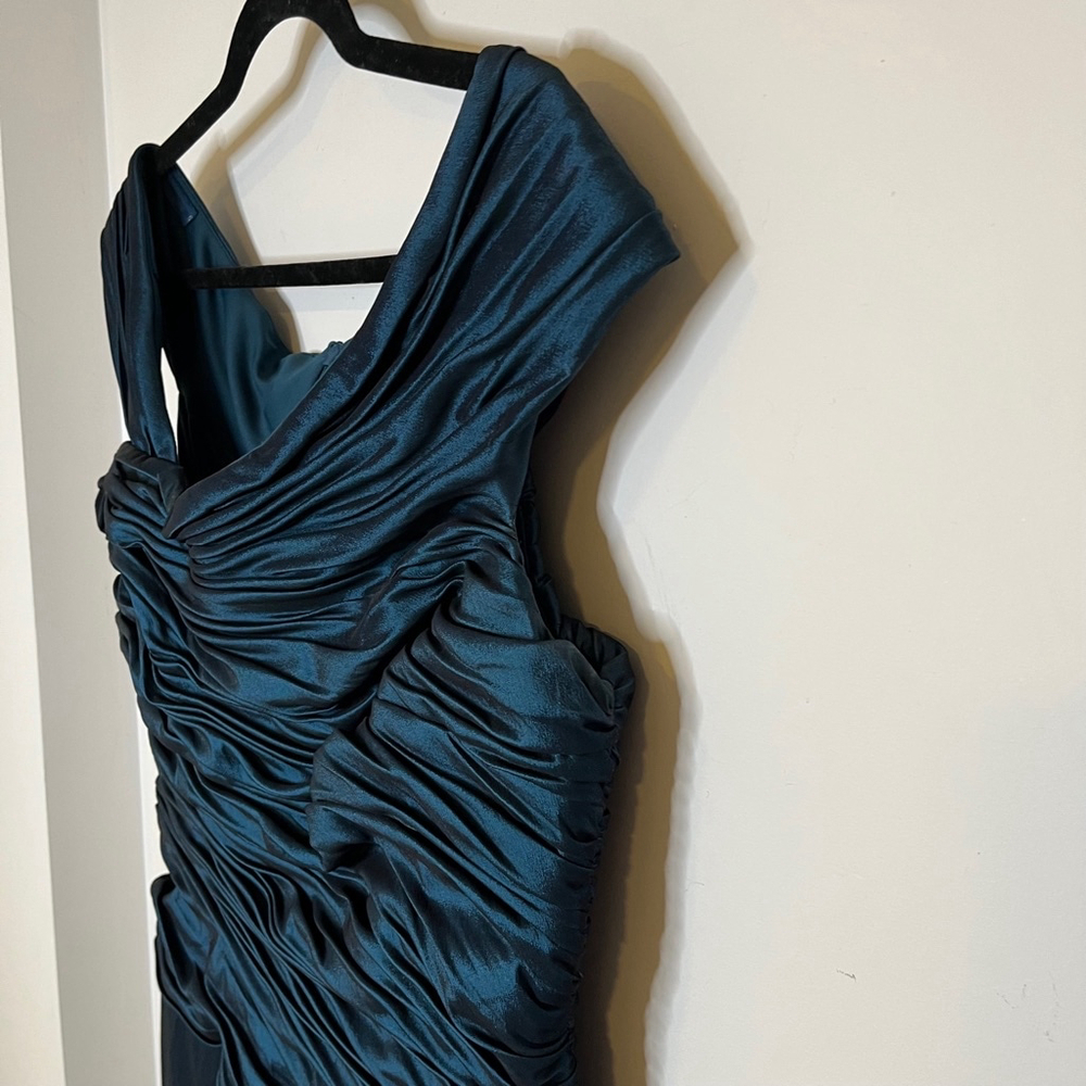 Tadashi Shoji Ruched Sheath Dress Teal Blue Sheen Asymmetrical Cap Sleeve 14 - Picture 11 of 17